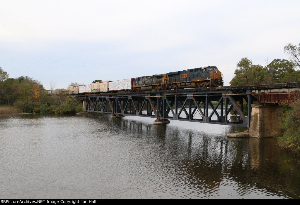 Rolling over the Thornapple River, D706-13 is just in to its trip to Detroit
